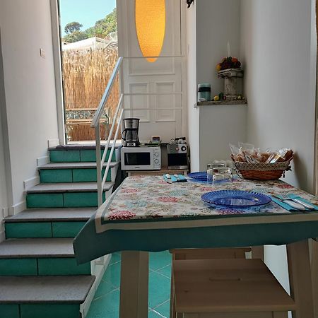 Amalfi Small Wonder Tiny Town House Exterior foto