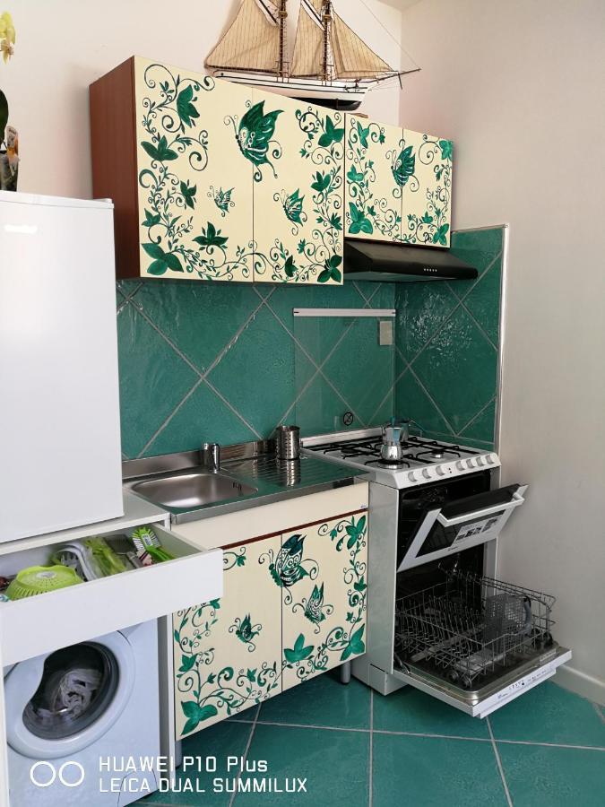 Amalfi Small Wonder Tiny Town House Exterior foto