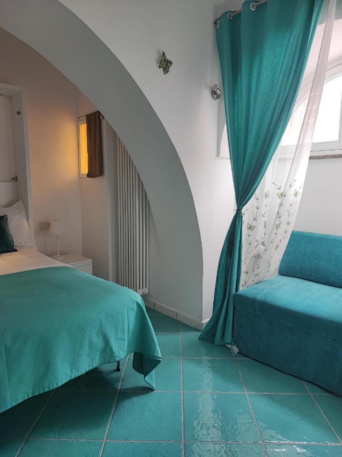 Amalfi Small Wonder Tiny Town House Exterior foto