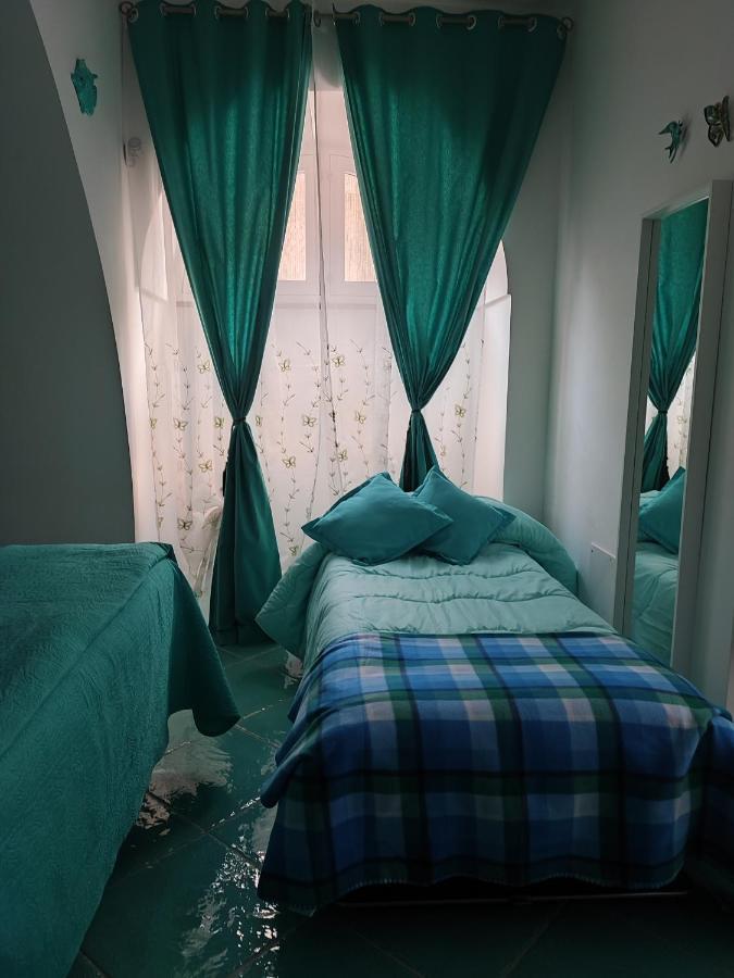 Amalfi Small Wonder Tiny Town House Exterior foto